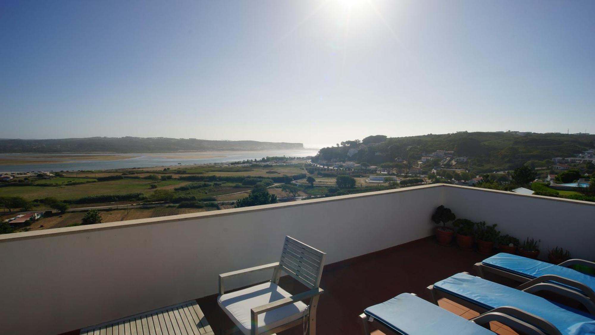 Casa Feliz Obidos Lagoon And Sea View Foz do Arelho Ngoại thất bức ảnh